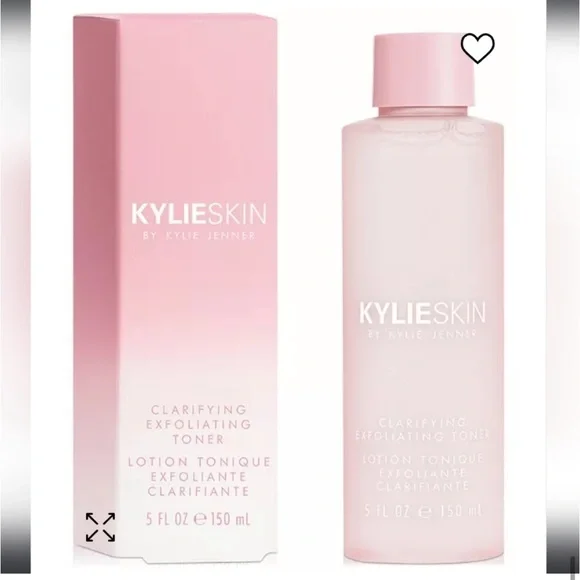 Kylie jenner 4 Piece Makeup & Skincare Bundle NWT cosmetics lot gift set skin - Picture 2 of 3